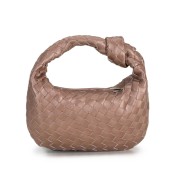 Geanta mica de mana, model impletit, din piele naturala DiAmanti Firenze Mocha Mousse Metalic